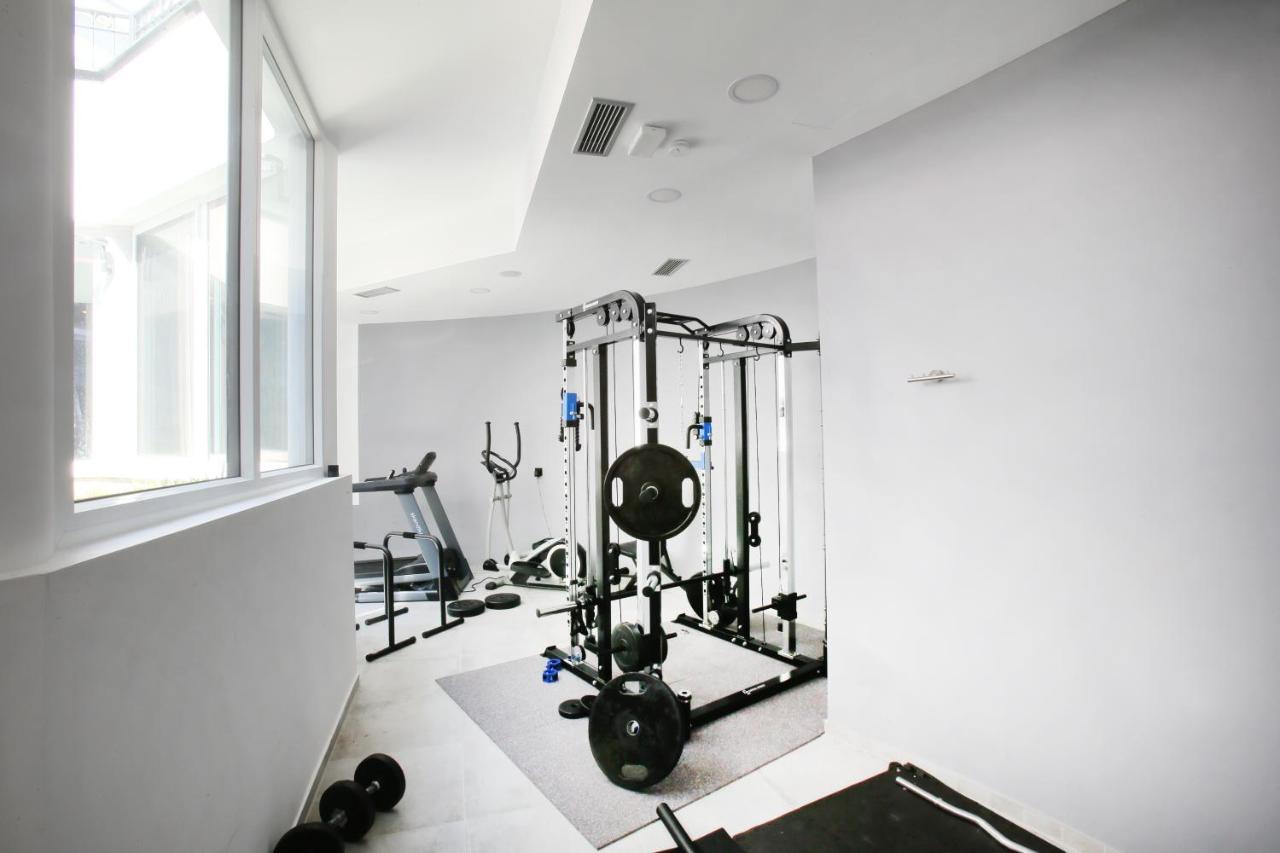 25H Spa-Residenz Pools In & Out, Private Garden & Beach นอยซีเดิลอัมเซ ภายนอก รูปภาพ